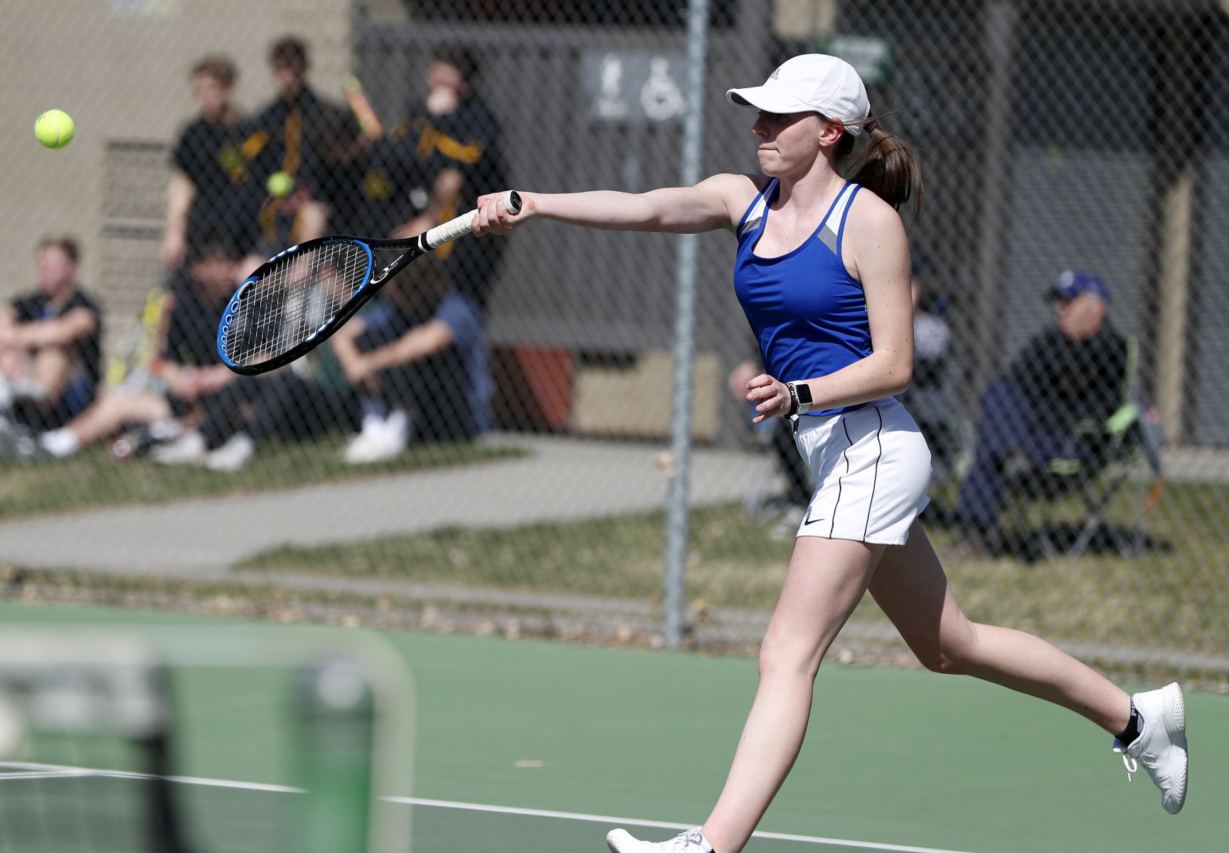 Billings Tennis Triangular